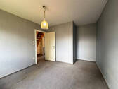 Zimmer 2 - 