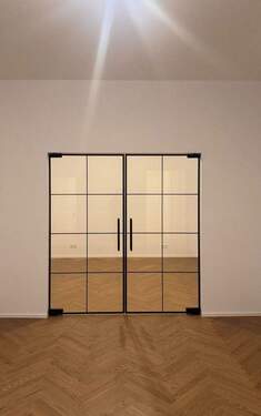 Blick in das Schlafzimmer - 