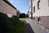 gepflegter Außenbereich - Etagenwohnung mit 77,00 m&sup2; in Lehrte zum Kaufen