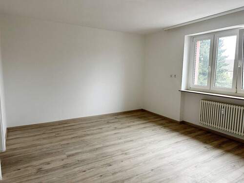Wohnen - 3 Zimmer Etagenwohnung zur Miete in Singen (Hohentwiel)