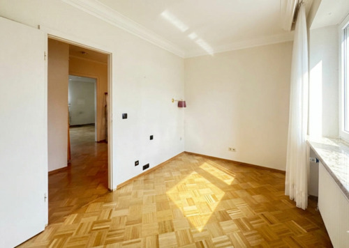 kleines Zimmer.png - 