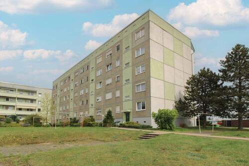 Ansicht - Ansprechender Zustand: 3-Zi.-Whg. in Feldrandlage