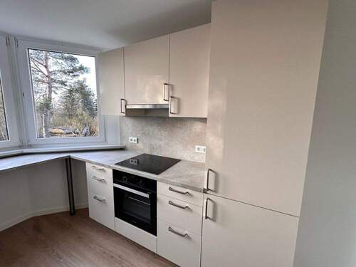 Küche 1 - 3 Zimmer Etagenwohnung in Falkensee