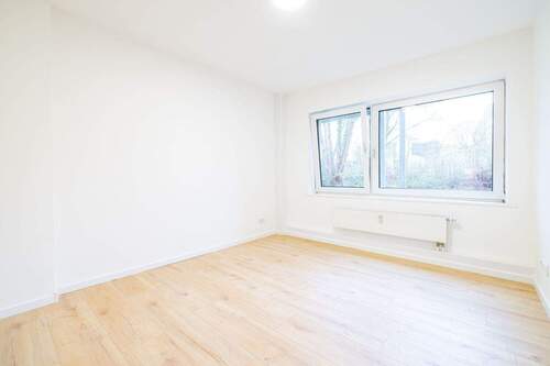 Wohnzimmer.jpg - 2 Zimmer Etagenwohnung zum Kaufen in Hamburg