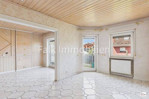 Schlafzimmer 1 mit Zugang Balkon Obergeschoss - 