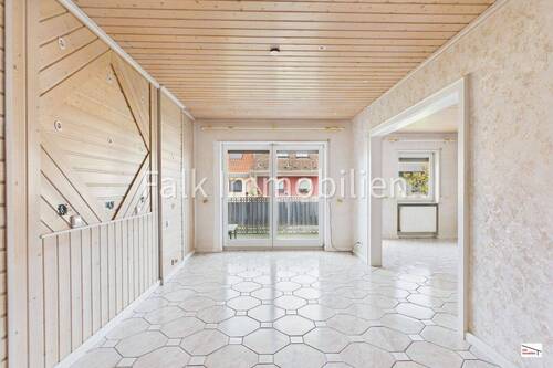 Schlafzimmer 2 mit Zugang Balkon Obergeschoss - 