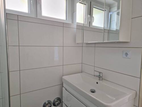 Badezimmer - 2 Zimmer Etagenwohnung in Bad Salzuflen