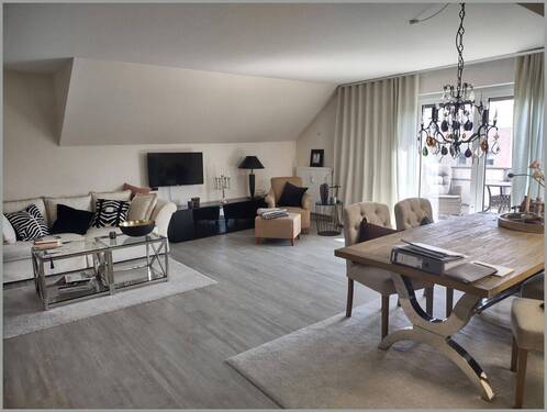 Wohnzimmer - Eigentumswohnung mit Garage - 249.000,00&nbsp;EUR Kaufpreis, ca.&nbsp; 99,00&nbsp;m&sup2;&nbsp;Wohnfl&auml;che