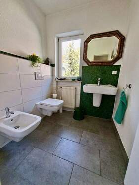 Gästebad mit Bidet - 