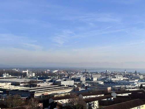Panorama - 4 Zimmer Etagenwohnung zur Miete in Friedrichshafen