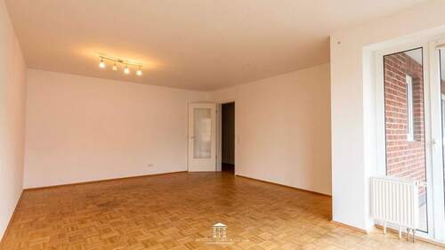 Wohn-/ Esszimmer - Etagenwohnung mit 77,20 m&sup2; in Cuxhaven zum Kaufen