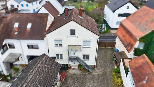 Drohne 3 - 1 Zimmer Mehrfamilienhaus, Wohnhaus in Seligenstadt