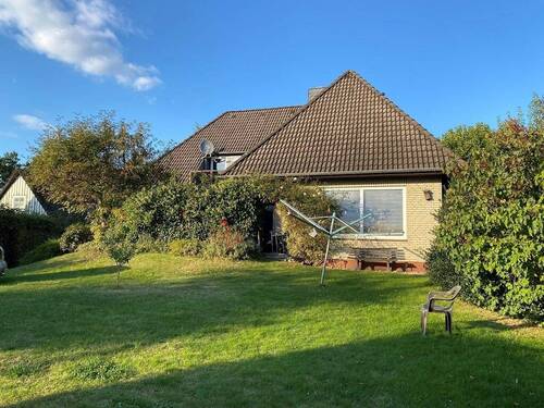 Ansicht (3).jpg - 7 Zimmer Mehrfamilienhaus, Wohnhaus in Grünendeich