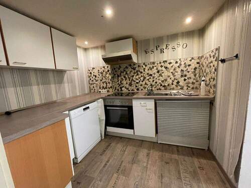 Bild 2 - 7 Zimmer Mehrfamilienhaus, Wohnhaus zum Kaufen in Putlitz