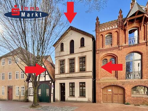 Straßenansicht II - 4 Zimmer Mehrfamilienhaus, Wohnhaus zum Kaufen in Minden