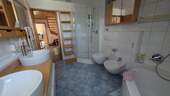Badezimmer im 1. DG - 