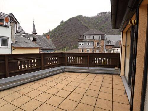 Terrasse - 7 Zimmer Mehrfamilienhaus, Wohnhaus in Cochem