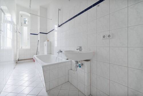 Badezimmer von links - 