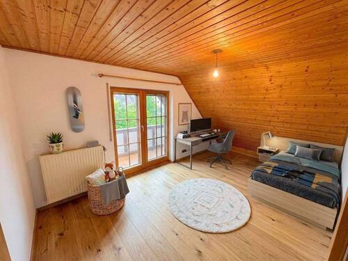 FLA_Zimmer (Staging) - 