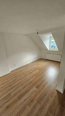 Bild 1 - Sehr schöne Dachgeschosswohnung in Dortmund.