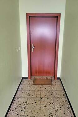 Ostend159_Wohnungseingang.jpg - 