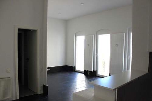 Wohnzimmer - 5 Zimmer Etagenwohnung in Wilsdruff