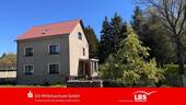 Straßenansicht - Ein Haus zum Ankommen! - 79.999,00&nbsp;EUR Kaufpreis, ca.&nbsp; 90,00&nbsp;m&sup2;&nbsp;Wohnfl&auml;che