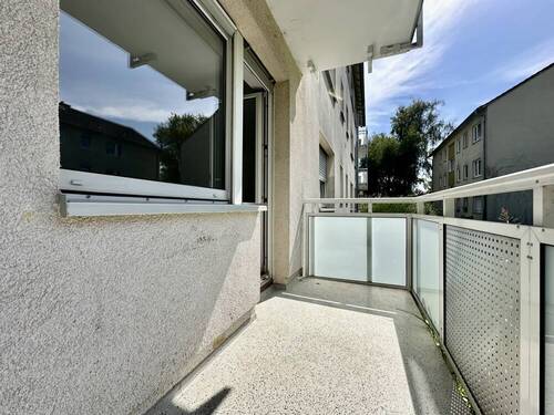 Balkon I - Etagenwohnung mit 57,00 m² in Heppenheim zur Miete
