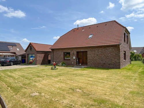 Außen 3 - Einfamilienhaus mit 160,00 m² in Westerholt zum Kaufen