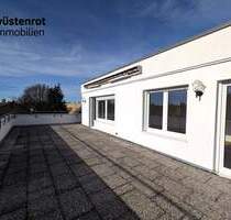 Sanierte 2 Zimmer Dachterrassenwohnung in ruhiger Lage von Kirchtrudering - München Trudering-Riem