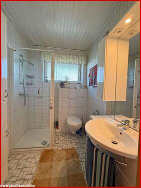 Duschbad im Erdgeschoss - 