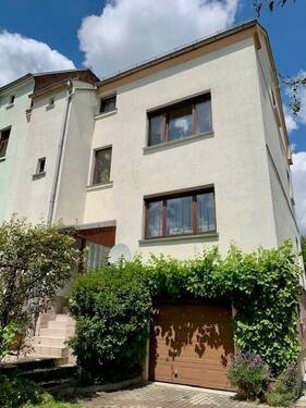 Hausansicht - Doppelhaushälfte mit 165,10 m² in Reichenbach zum Kaufen