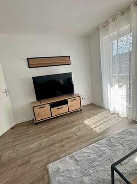 Wohnzimmer - 3 Zimmer Etagenwohnung in Duisburg
