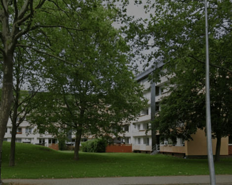 Außenansicht - Große Wohnung mit Garten - 849,00&nbsp;EUR Kaltmiete, ca.&nbsp; 150,20&nbsp;m&sup2;&nbsp;Wohnfl&auml;che