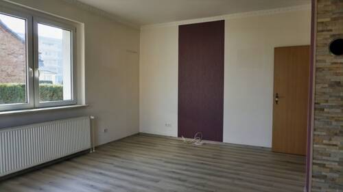 Wohnzimmer - Mehrfamilienhaus, Wohnhaus mit 158,00 m² in Löcknitz zum Kaufen