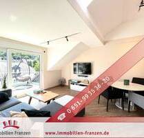 Kenn: aufwändig sanierte, moderne und helle Dachgeschosswohnung mit Balkon - ideal für Paare !