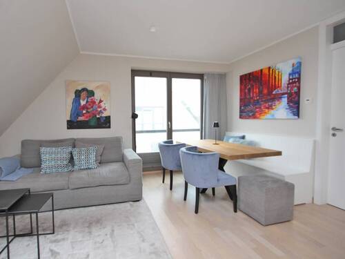 Wohn-/Essraum mit Blick zum Essbereich - 2 Zimmer Etagenwohnung zum Kaufen in Wenningstedt-Braderup