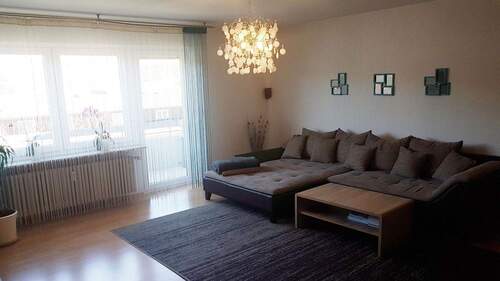 Wohnzimmer - 4 Zimmer Etagenwohnung in Straßberg