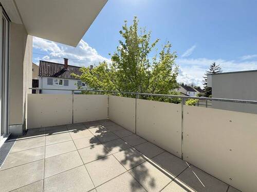 Terrasse - 3 Zimmer Etagenwohnung zum Kaufen in Weingarten