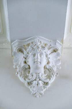 Detail - 