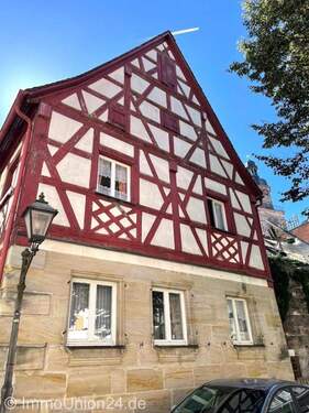 Bild 2 - 6 Zimmer Mehrfamilienhaus, Wohnhaus zum Kaufen in Altdorf bei Nürnberg