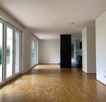 Neuwertige 3 Zi. ETW mit großer Gartenterrasse! - Rastatt