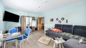 Wohnzimmer 2 - 1 Zimmer Etagenwohnung in Saarbrücken