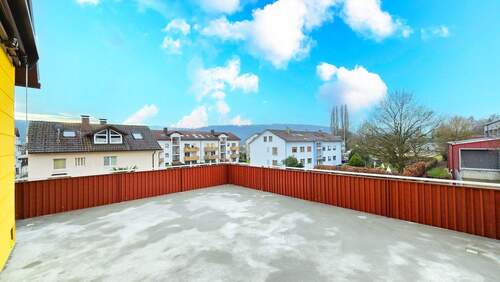 Bild 2 - 5 Zimmer Doppelhaushälfte in Albbruck