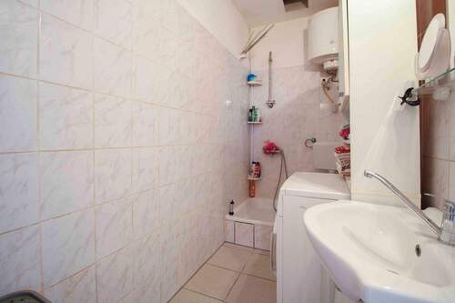 Bad Nebengebäude - 