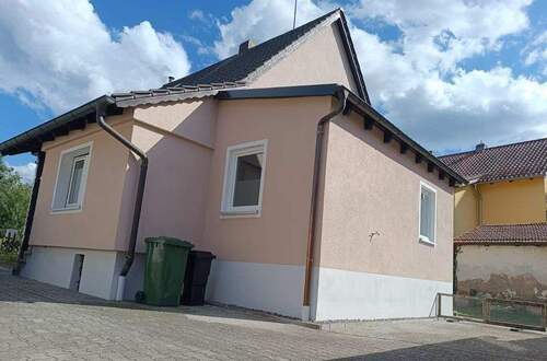 Ansicht - Renoviertes Haus mit viel Platz und großen Garten
