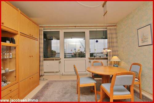 Arbeitszimmer mit Zugang zum Kaltwintergarten - 