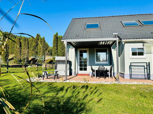 Haus 21 - Mehrfamilienhaus, Wohnhaus mit 150,00 m² in Lütow zum Kaufen