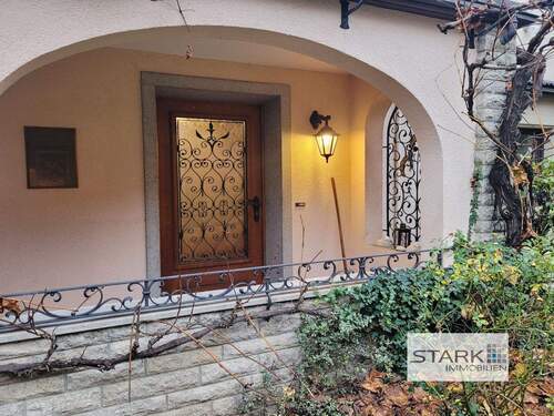 Eingang im Innenhof.jpg - 