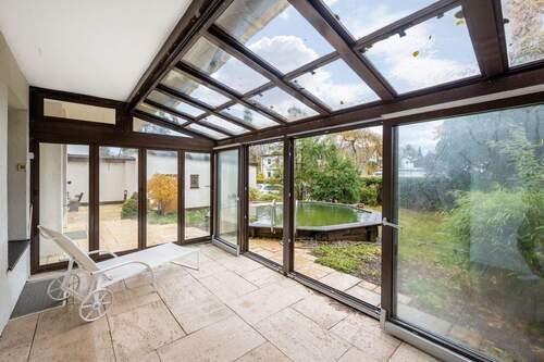 Wintergarten - Doppelhaushälfte mit 154,10 m&sup2; in München zum Kaufen